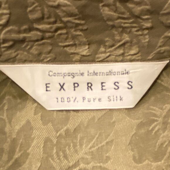 100% Silk Women Lg Sleeve Embossed Floral Button Tunic Blouse Olive Green M NWOT - Picture 6 of 10